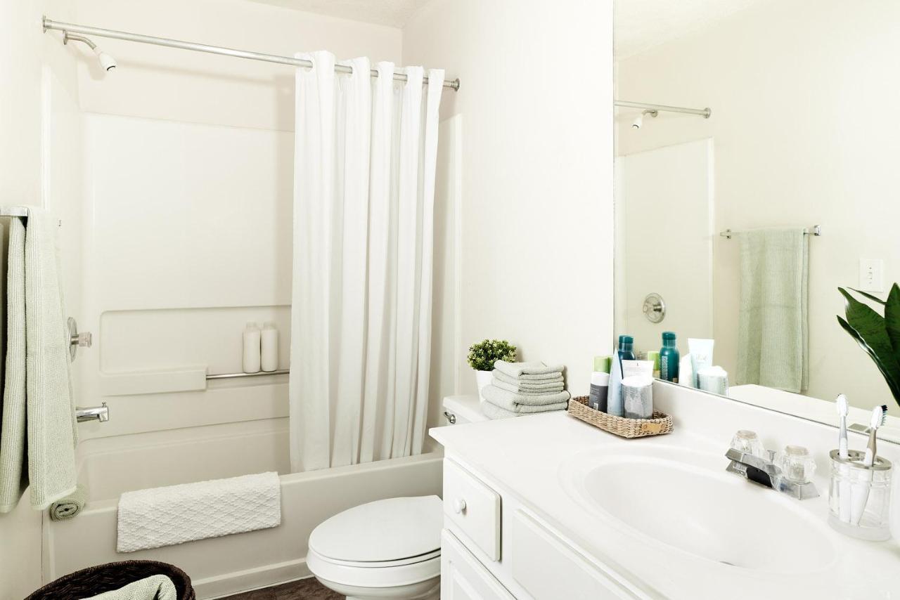 Intown Suites Extended Stay Atlanta Ga - Roswell Alpharetta Екстериор снимка